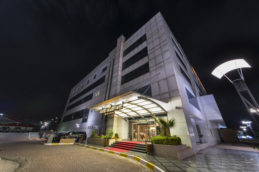 Hotel Grand Swiss Erbil Exterior photo